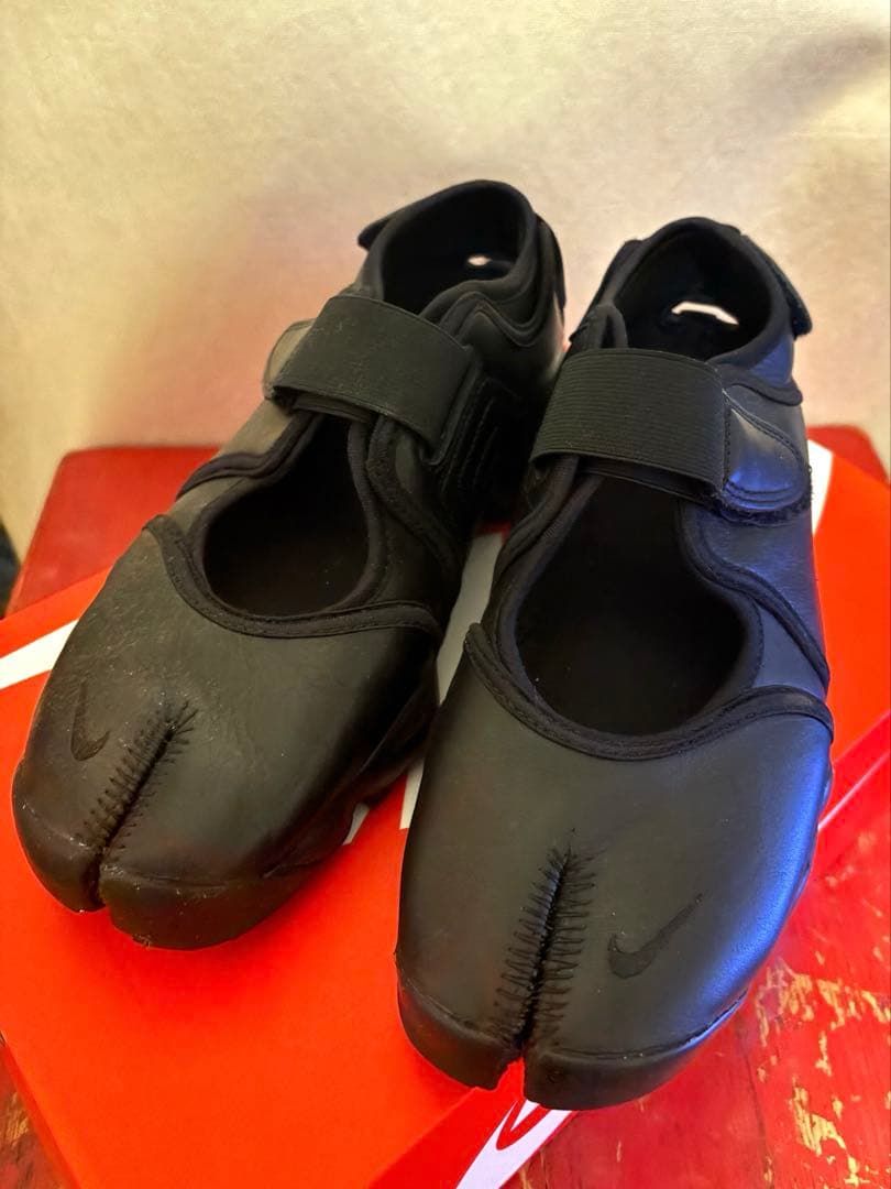 (美品)NIKE エアリフト　レザー　25㎝