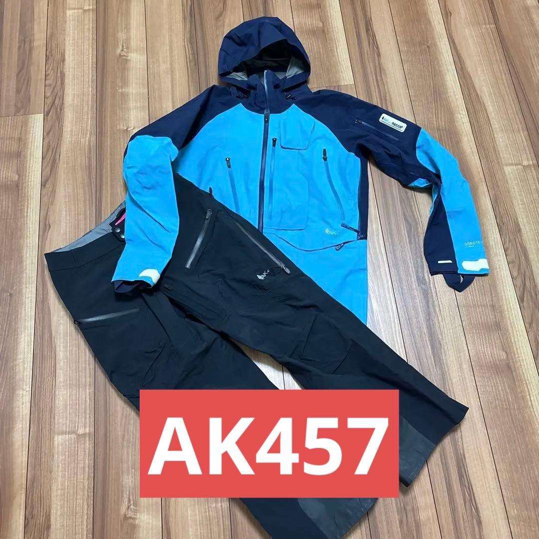 値下げ　美品　バートン　BURTON AK457 ゴアテックス　メンズ上M下S