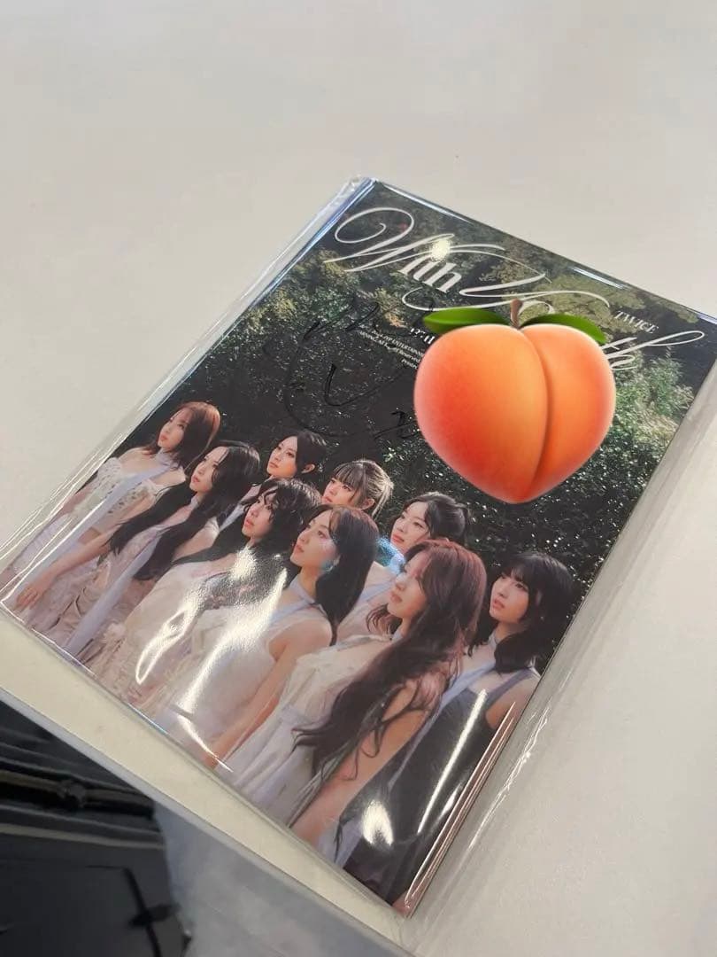 TWICE With YOU-th sound wave ラキドロ モモ サイン