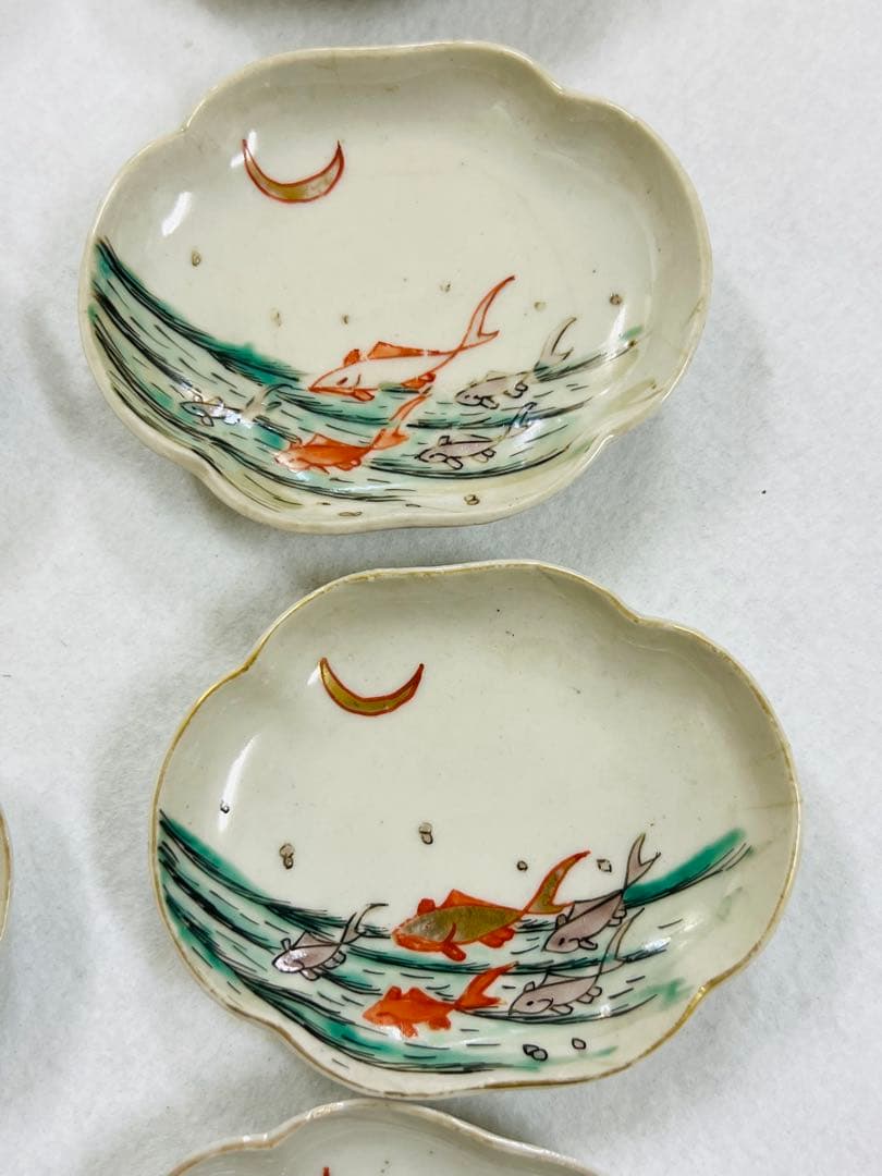 古伊万里？赤絵魚図貝型皿　色絵　16枚