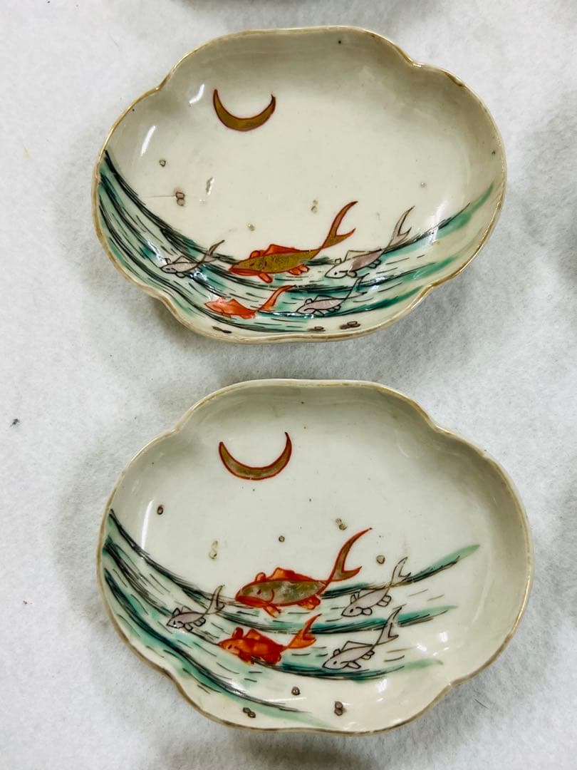 古伊万里？赤絵魚図貝型皿　色絵　16枚