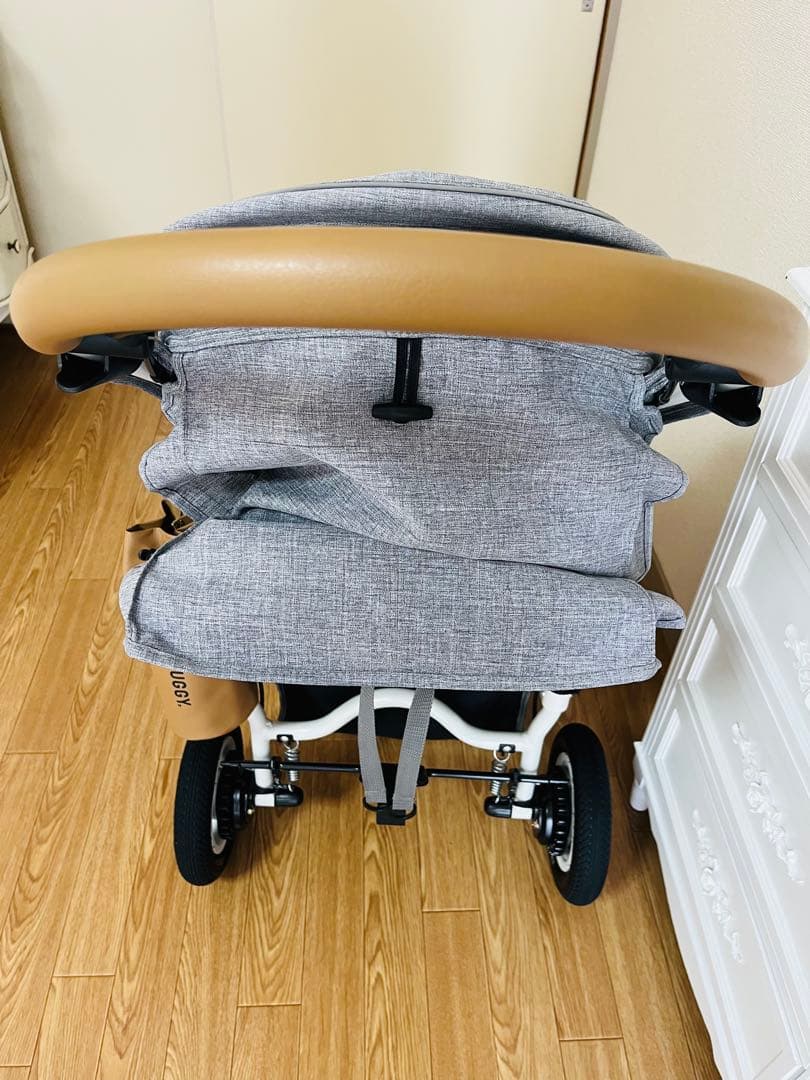 美品AirBuggyエアバギーココブレーキエクストラフロムバース　アースグレイ