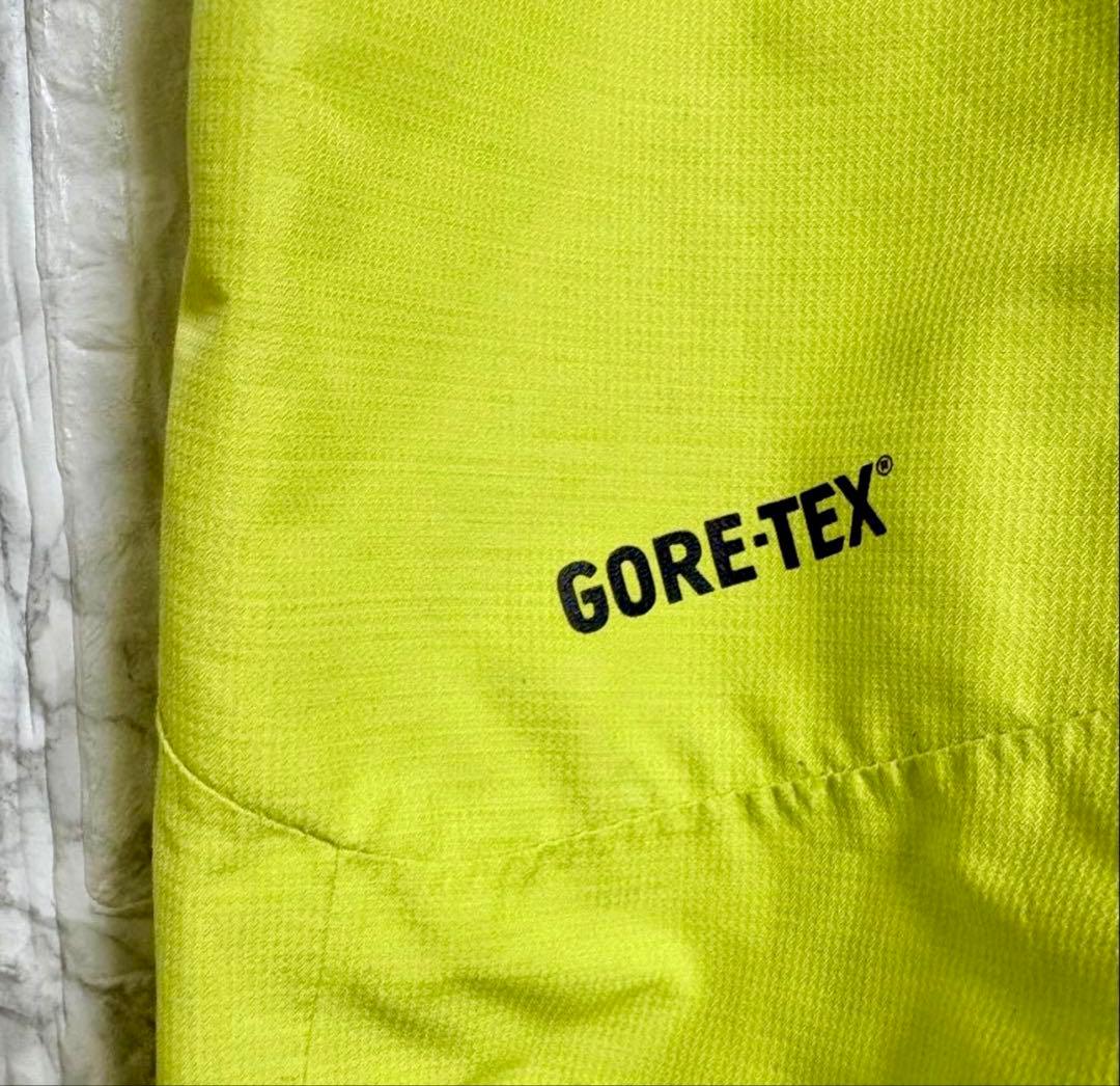 ♦︎良品♦︎ BURTONバートン　スノボウェア　スキーウェア　「AKパンツ」　M