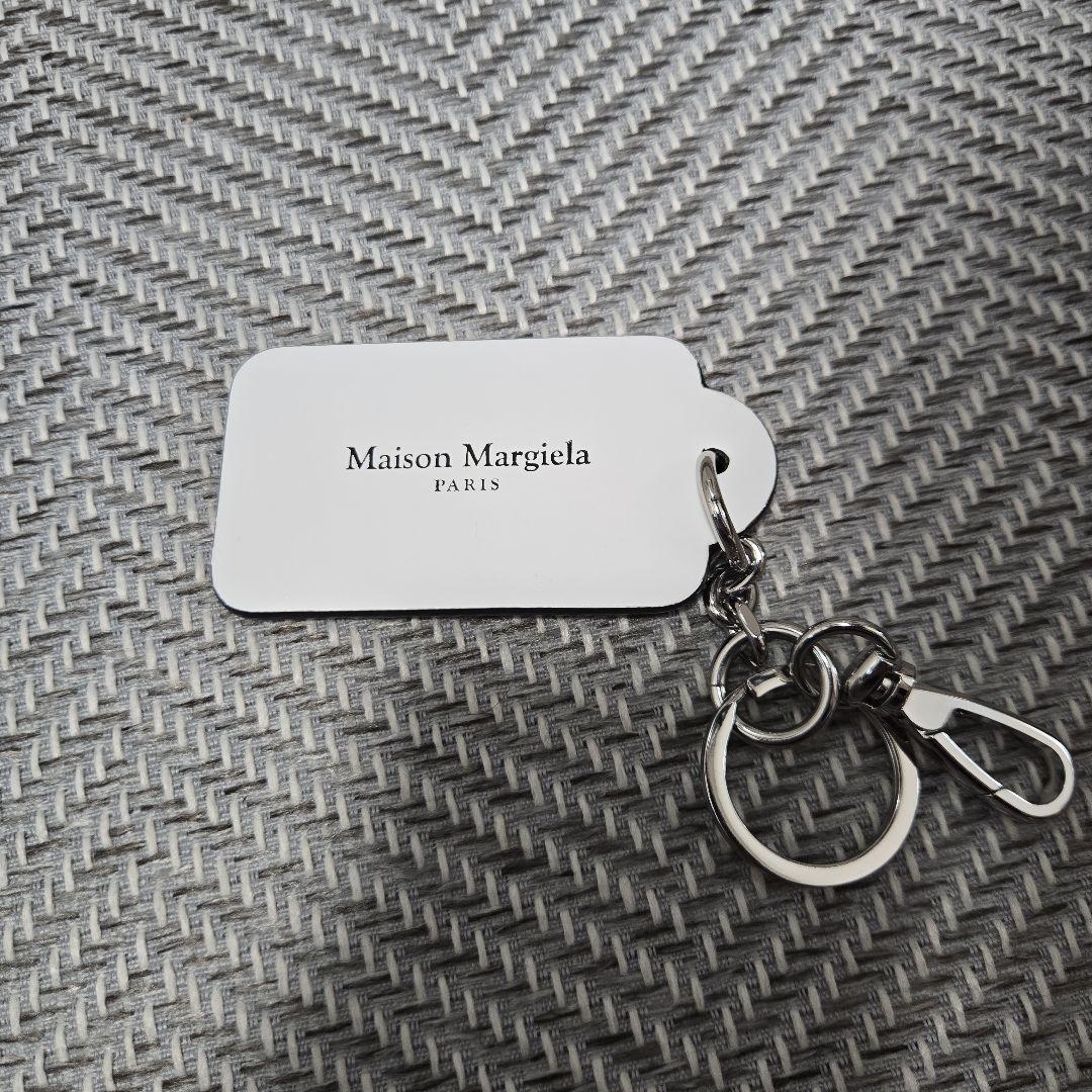 Maison Margiela ホワイトレザーキーホルダー