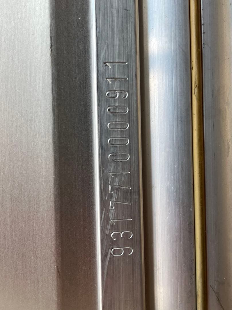 RIMOWAリモア 931.77トパーズ4輪 プルタブ 104L 訳あり