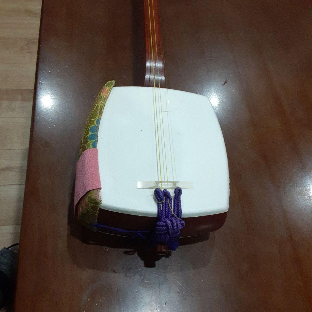 三味線 細棹 花梨 丸打胴 保存ケース付き 全長約95cm 伝統楽器 弦楽器