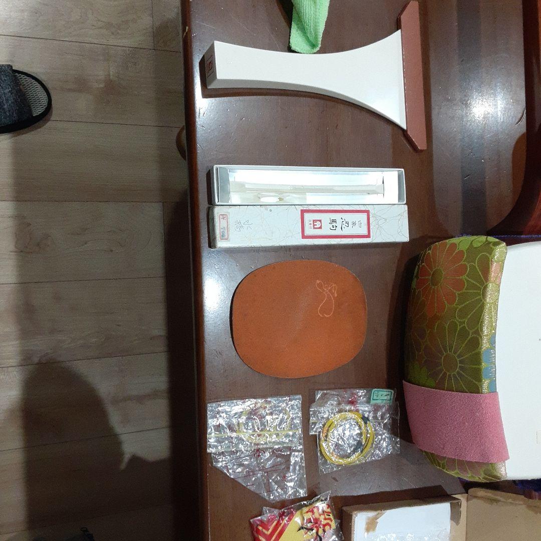 三味線 細棹 花梨 丸打胴 保存ケース付き 全長約95cm 伝統楽器 弦楽器