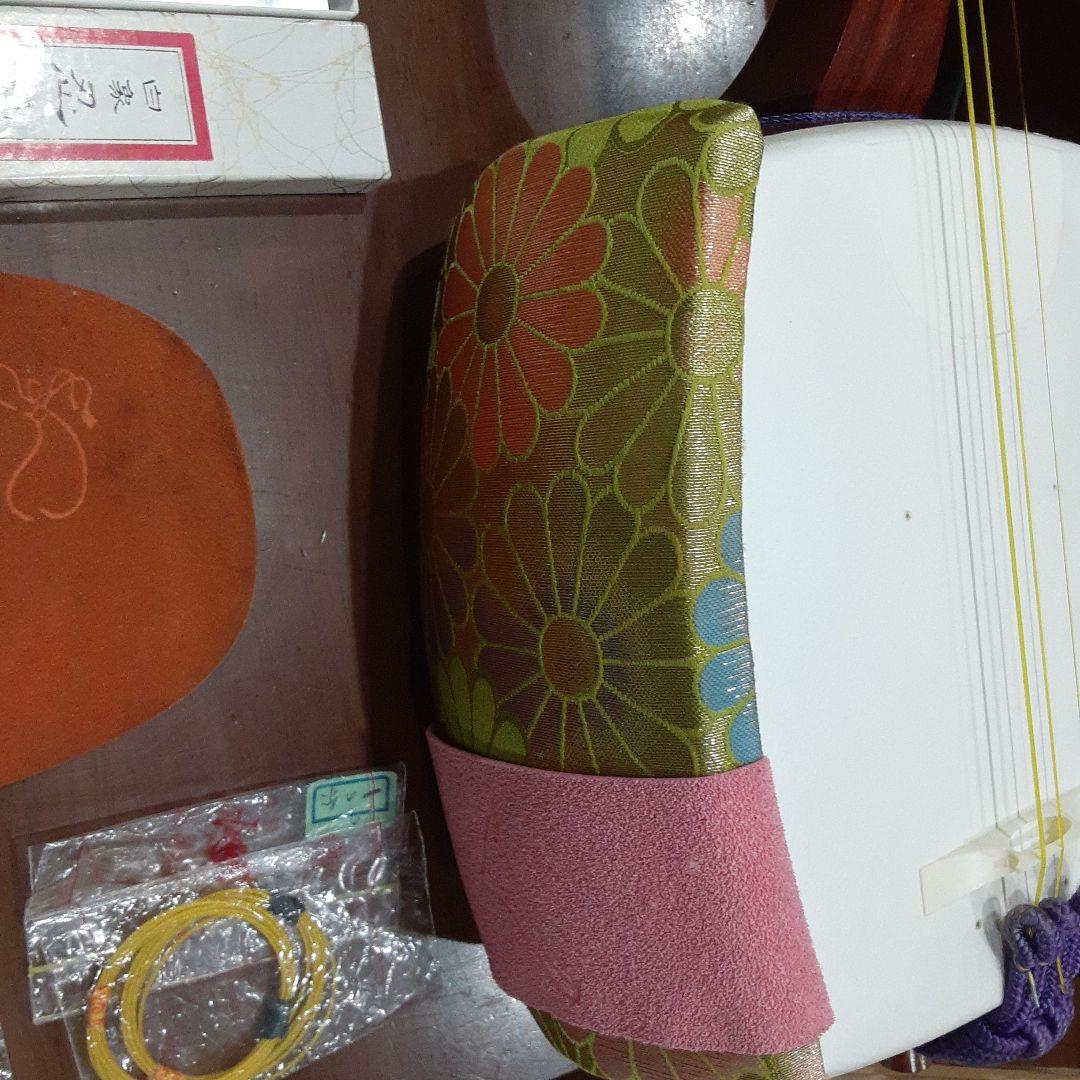 三味線 細棹 花梨 丸打胴 保存ケース付き 全長約95cm 伝統楽器 弦楽器