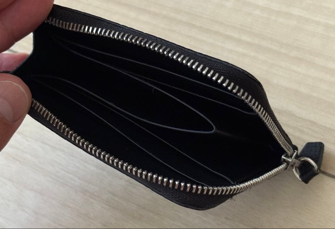 【美品】BONAVENTURA L字ジップウォレット　シュリンクレザー　ブラック