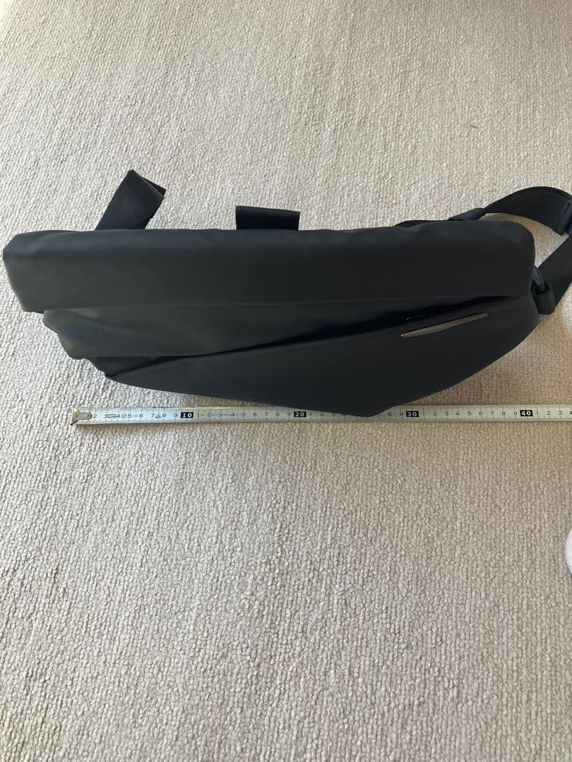 ブラック メッセンジャーバッグ 防水