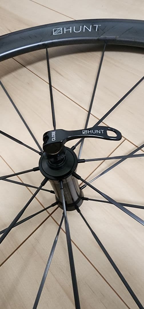 HUNT 50mm carbon spoke クリンチャーホイー