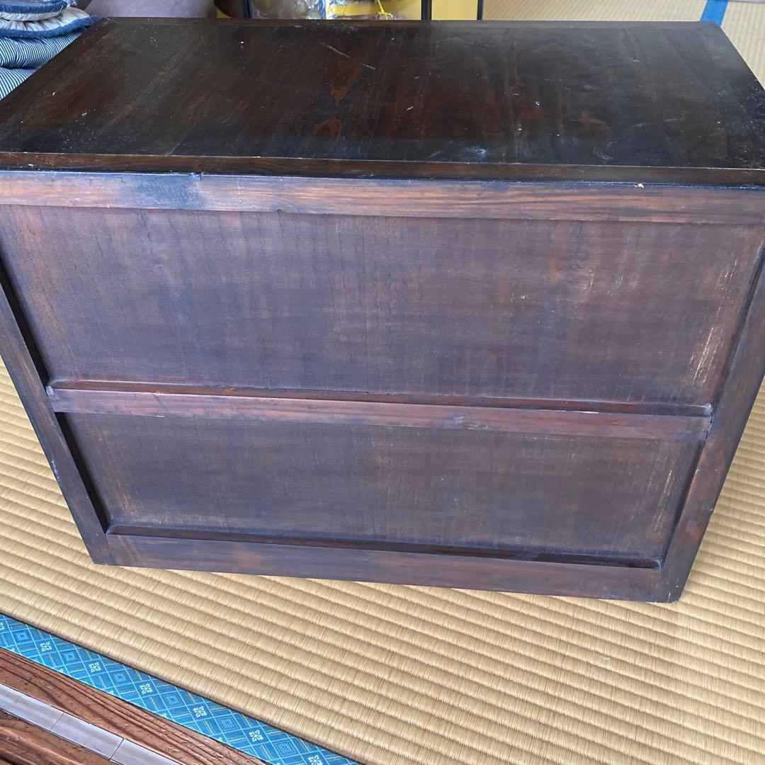 日本の伝統的な木製タンス　時代箪笥風　鍵付き　工芸品