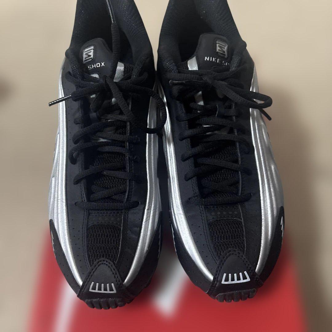 shox r4 シルバー