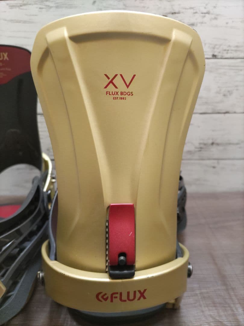 FLUX XV ゴールド メダル Mサイズ