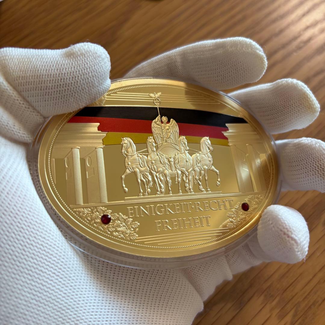 【ドイツ 楕円大型 100g】ブランデンブルク門 スワロフスキー装飾付