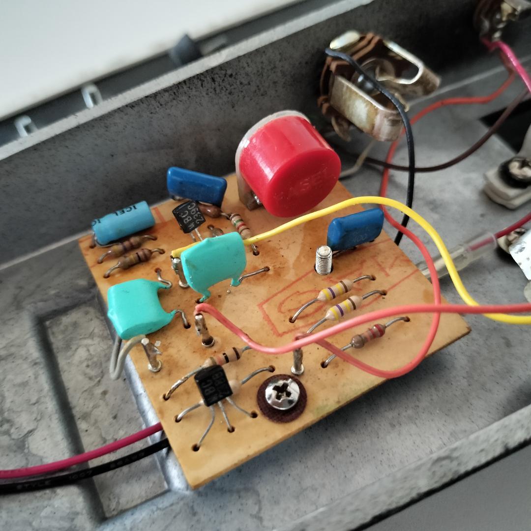 Jen Cry Baby SUPER 250.422（赤FASEL）