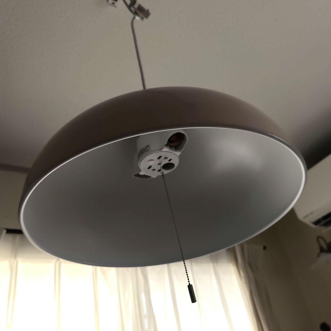 ピンクドーム型ペンダントライト