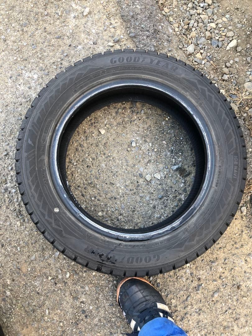 ☆溝あり☆グッドイヤー ICE NAVI 165/65r15 22年製