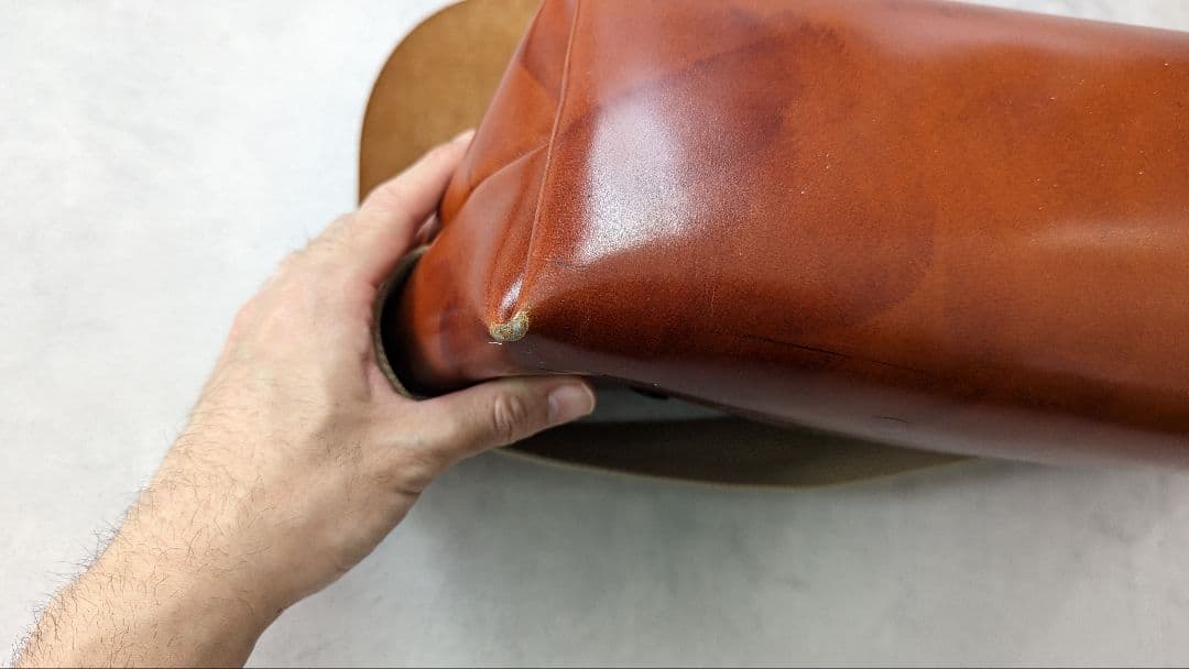 Uni&co ユニアンドコー メッセンジャーバッグ(S) キャメル