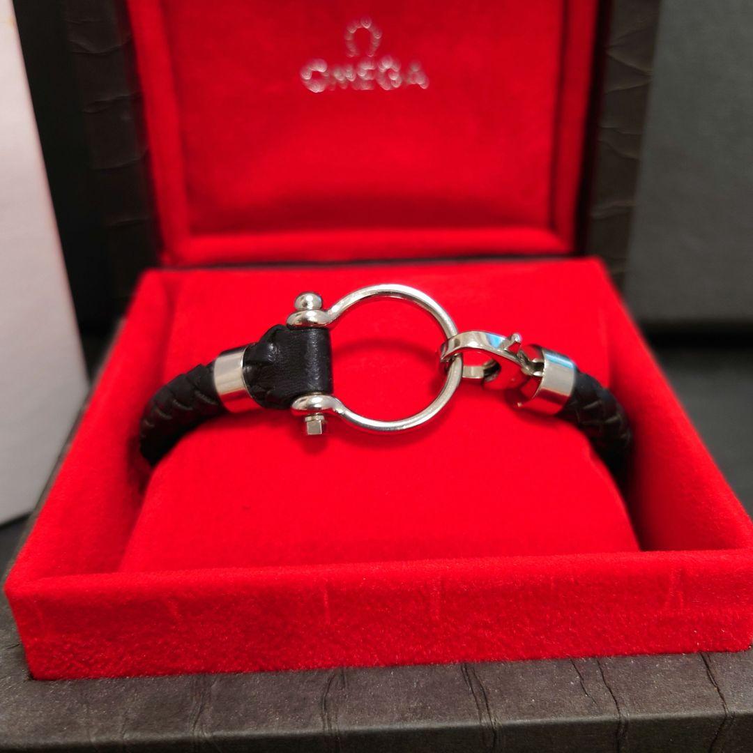 OMEGA イントレチャート 編み込み レザー ブレスレット Мサイズ