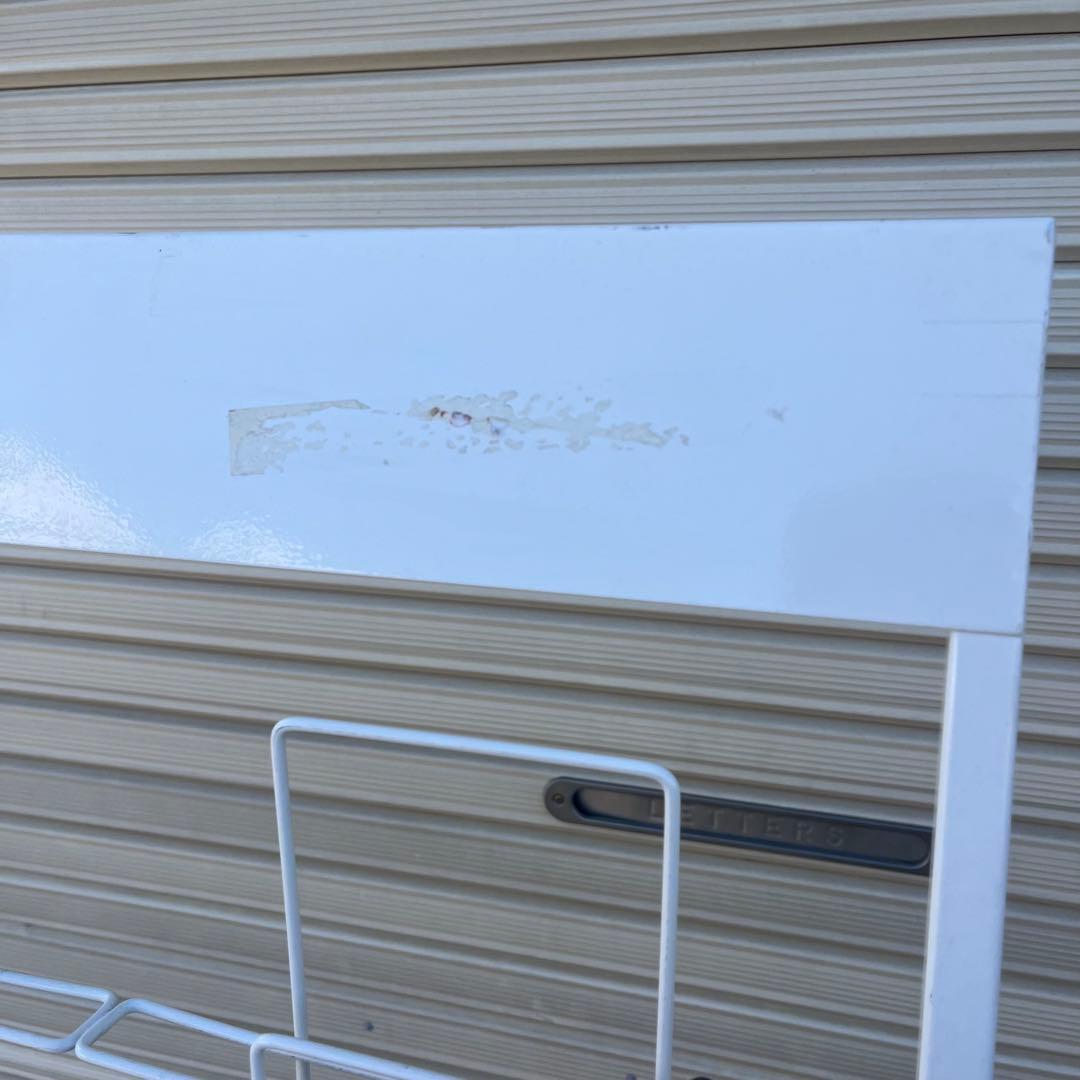 引き取り限定　スチール製 マガジンラック パンフレットスタンド 自立式 ホワイト