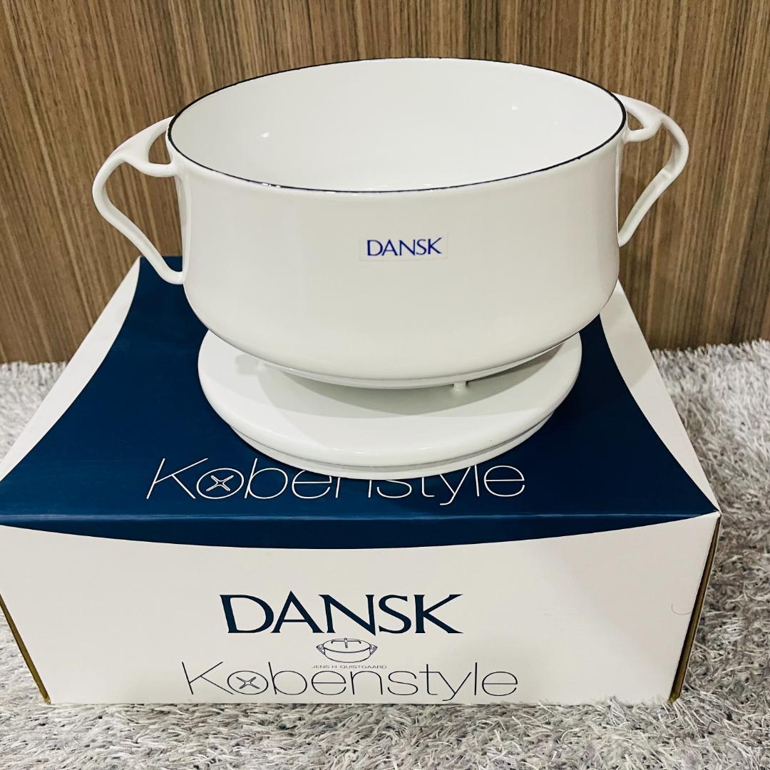 【希少！】新品未使用 ダンスク 両手鍋 18.5cm ホワイト【DANSK】