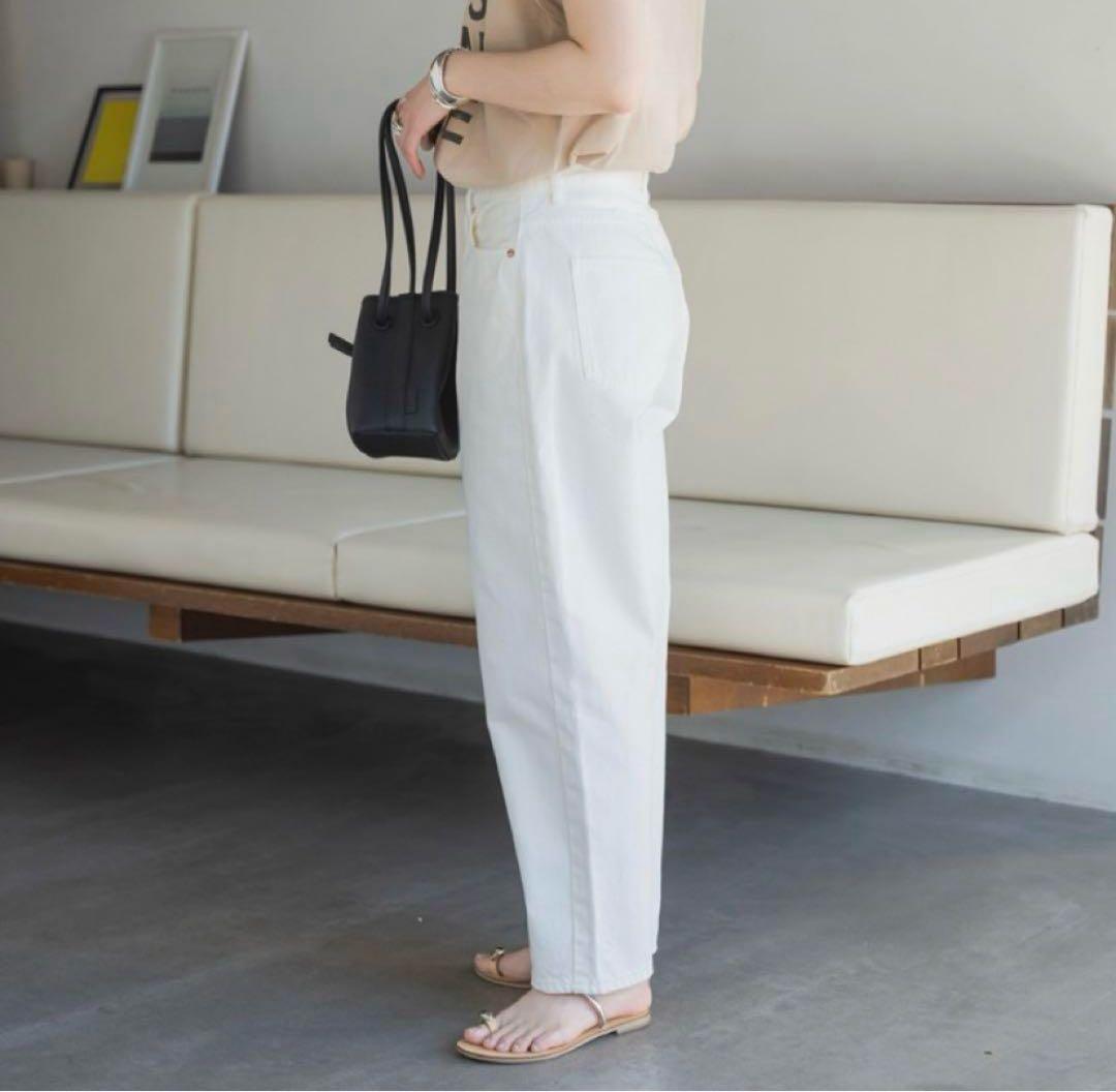 専用　　美品　REDCARD JAZZホワイト　デニム　23