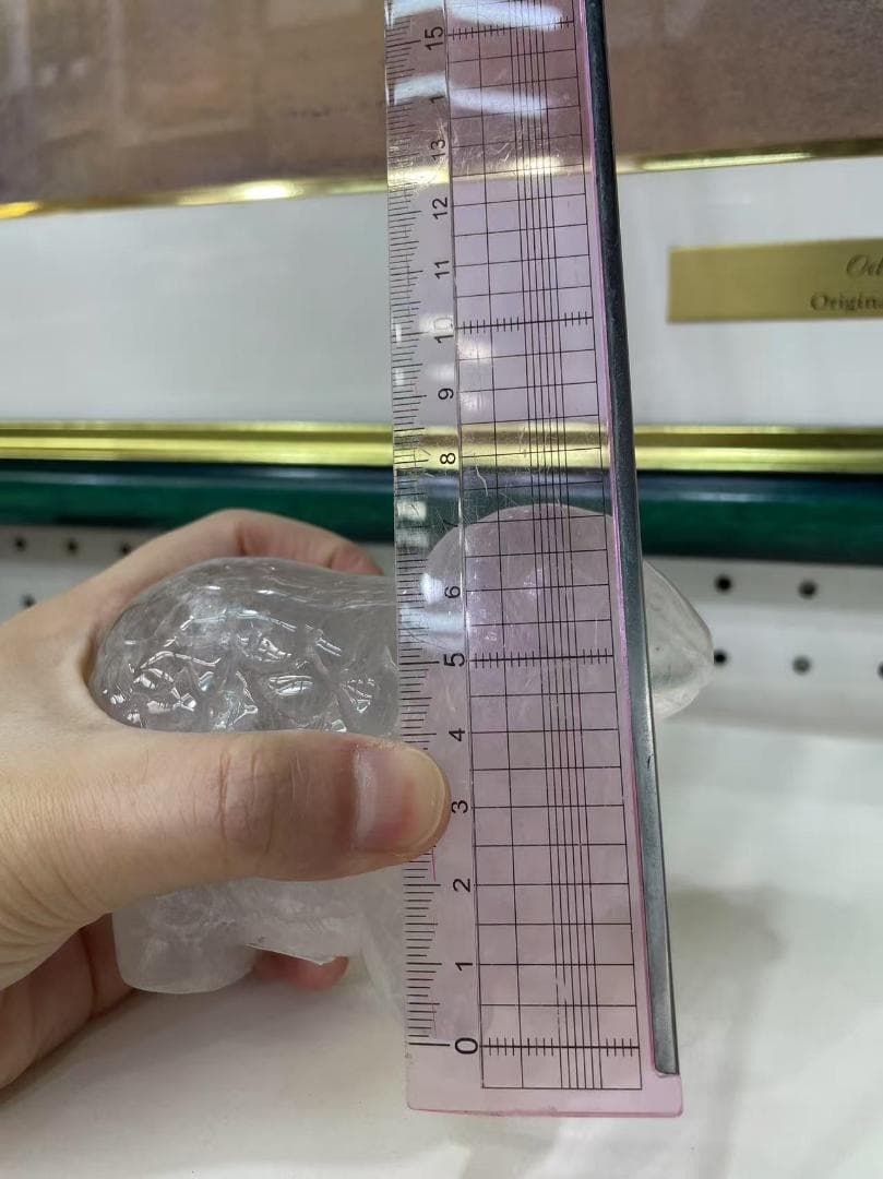 ☆置物一点物☆【彫刻置物】羊　水晶 開運の縁起物　顔やスタイル　AAA級　新品