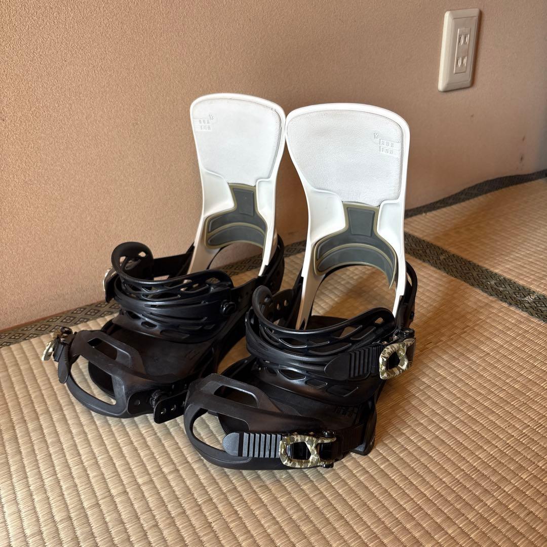 22-23BURTON バートン☆CARTEL X Mサイズカーテル