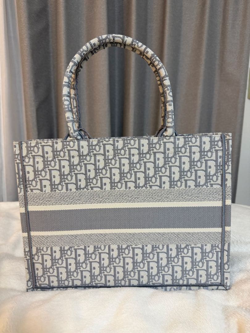 ブックトート バッグ ミディアム