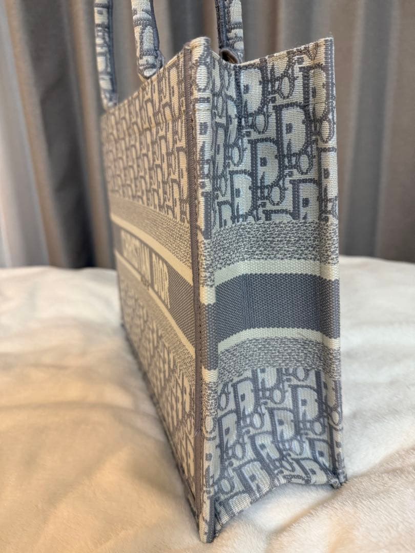 ブックトート バッグ ミディアム