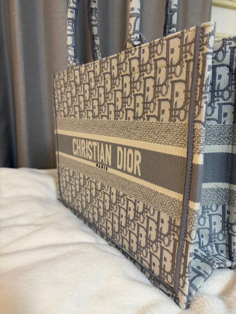 ブックトート バッグ ミディアム