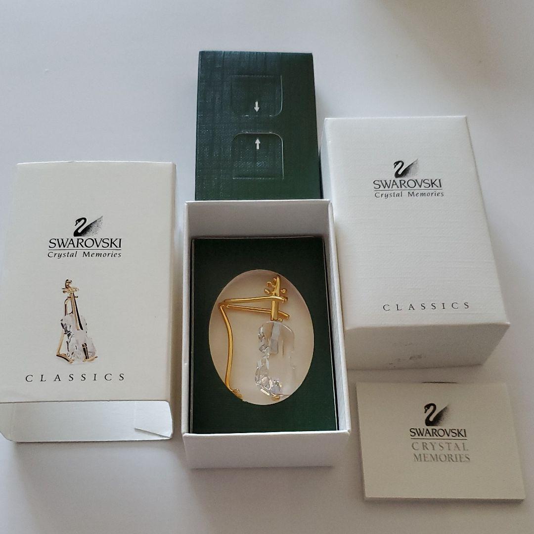 SWAROVSKI  ヴァイオリンの置物　未使用品