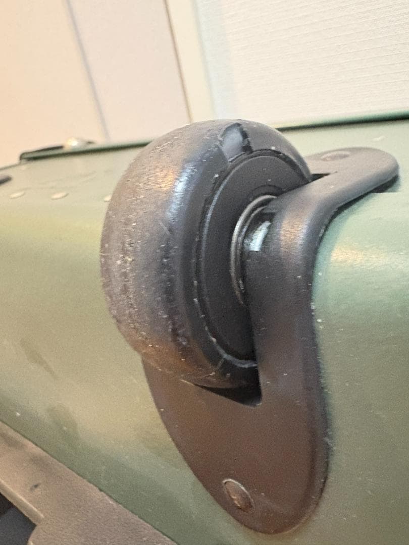 グローブトロッター　スーツケース　55cm×40cm×18cm