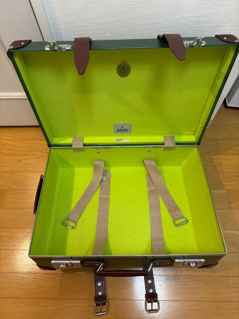 グローブトロッター　スーツケース　55cm×40cm×18cm