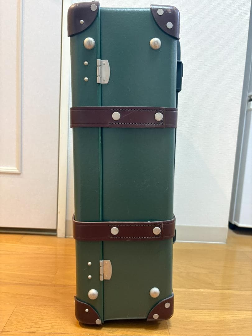 グローブトロッター　スーツケース　55cm×40cm×18cm