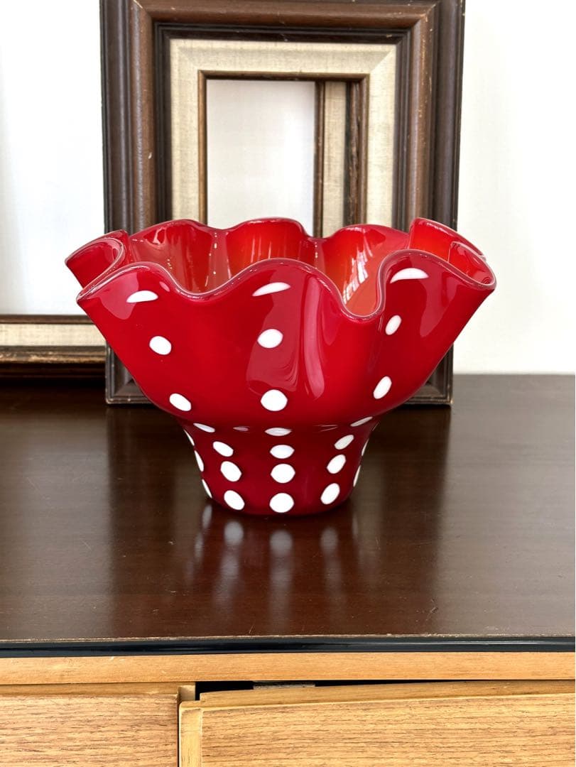 ミッドセンチュリー　水玉フラワーベース　ドット柄花瓶　マルティーグラス　ポップ