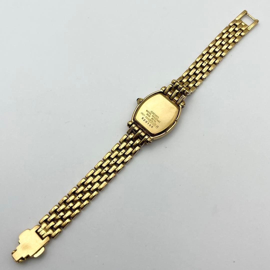 セイコー EXCELINE レディース腕時計 トノー ゴールド クォーツ 稼働品