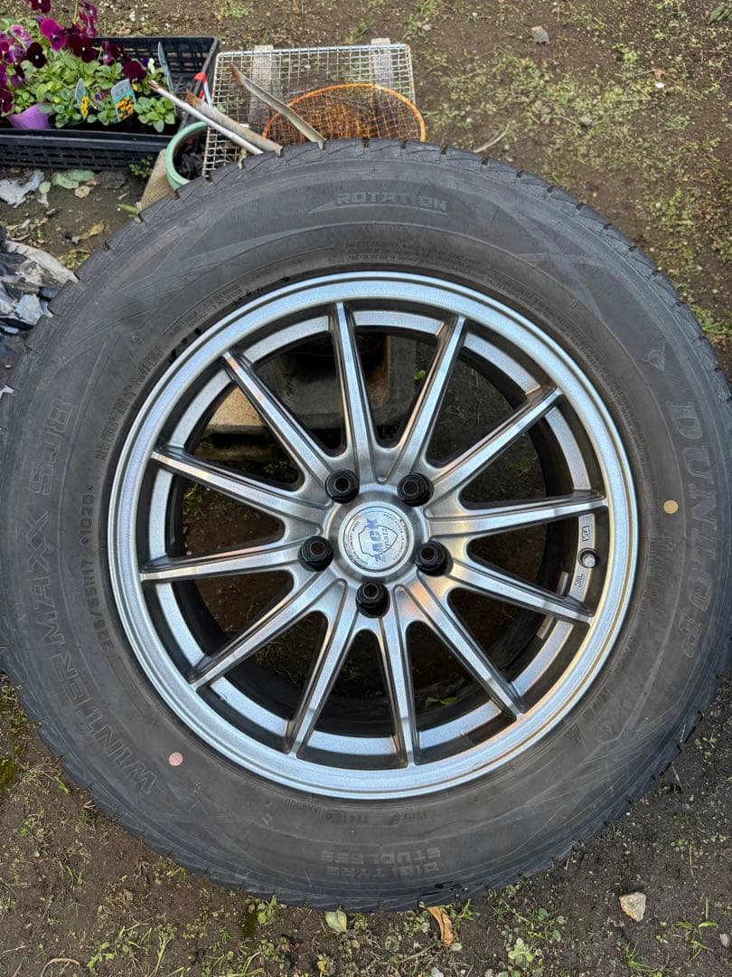 Dunlop 225/65R17冬用タイヤホイール セット