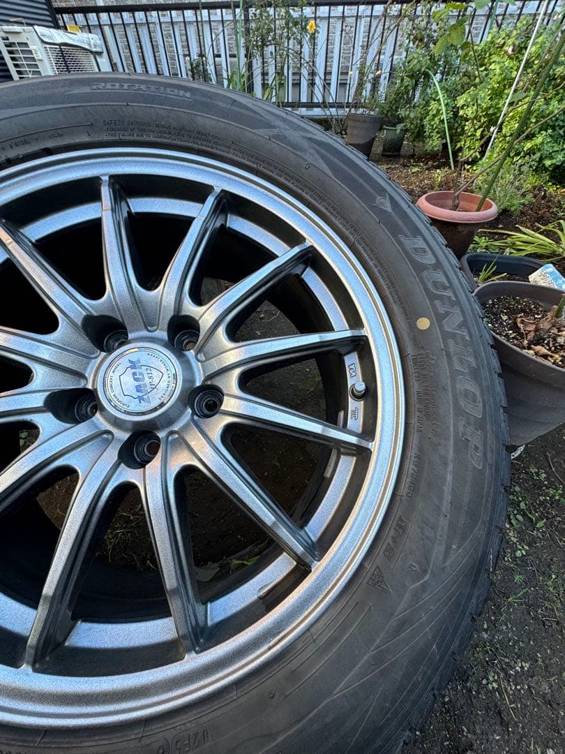 Dunlop 225/65R17冬用タイヤホイール セット