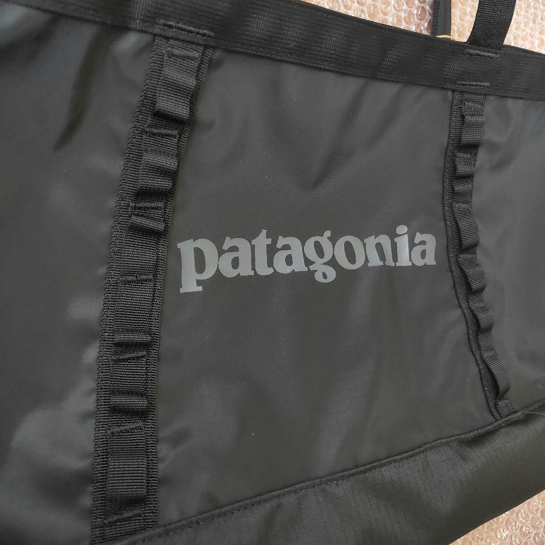 パタゴニア　ブラックホール トート 25L　49032　FA25　ブラック　新品