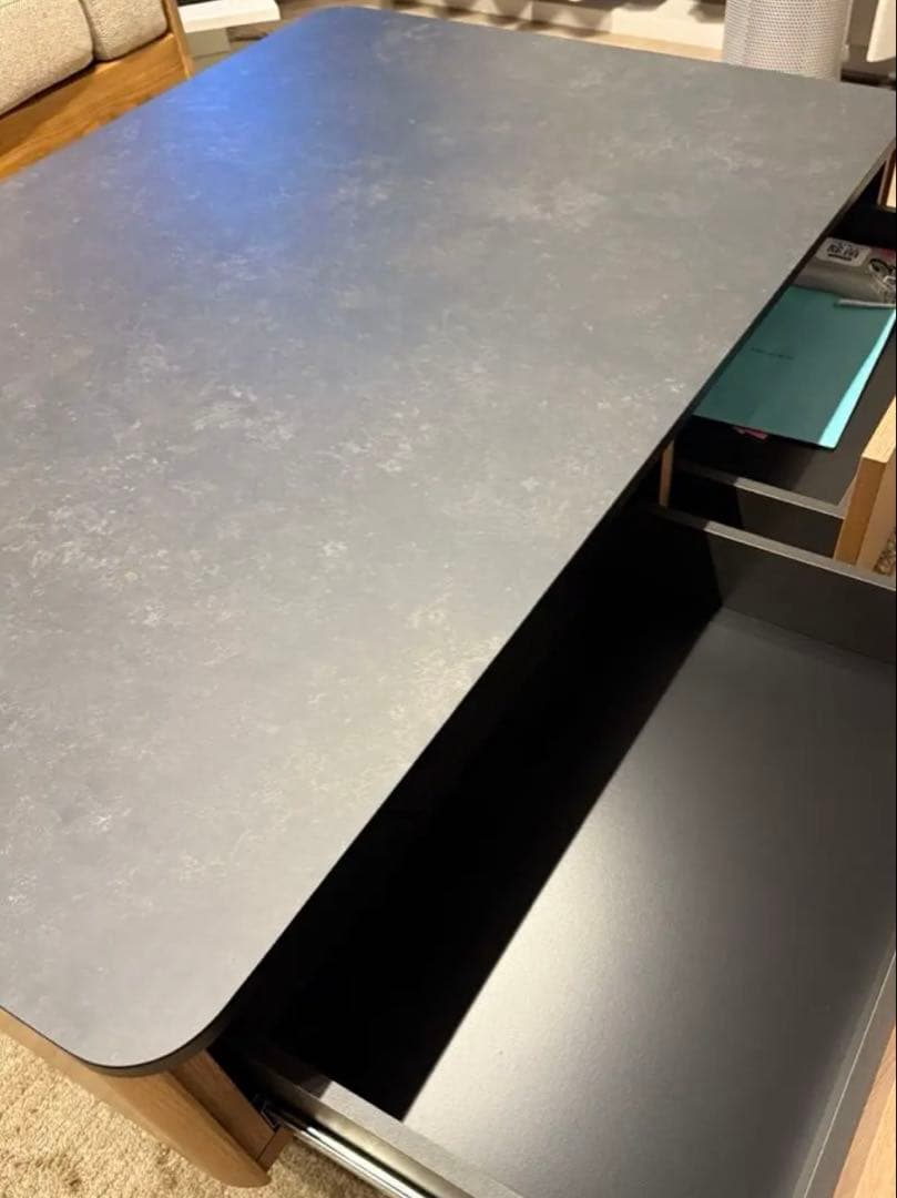 8/31まで‼️【美品】ローテーブル