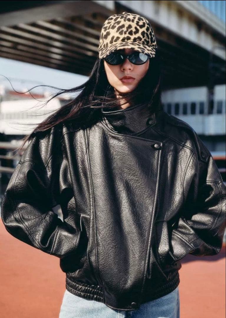 ZARAフェイクレザージャケット ブラック ハイネック S