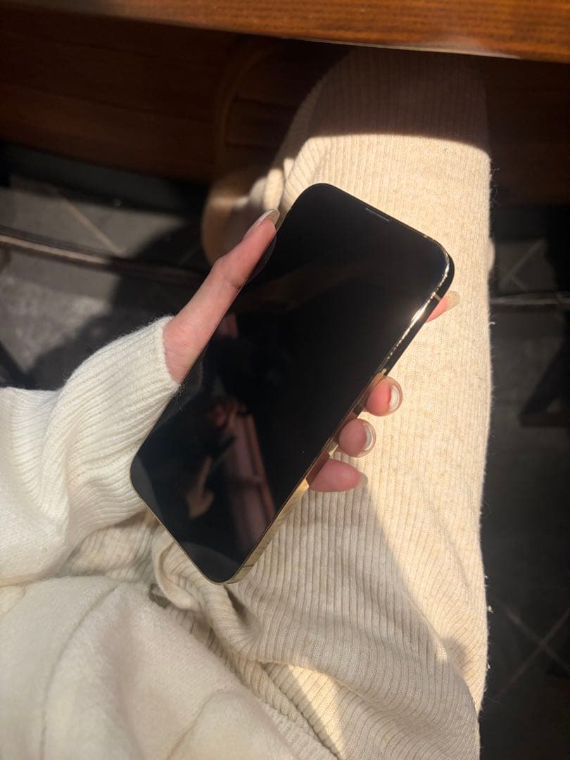 Apple iPhone 13 Pro ゴールド 本体