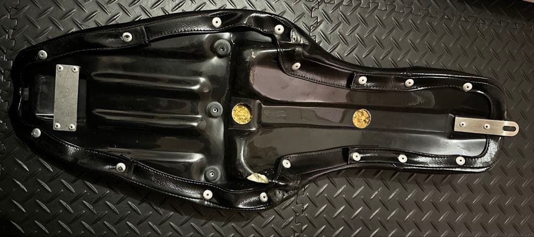 MOTOR ROCK スポーツスター XL'95-'03 ベーツタイプシート