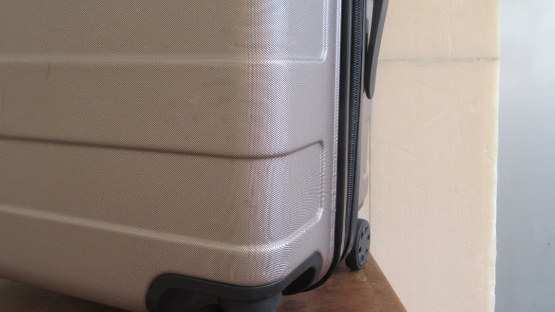 MUJI 無印良品　バーを自由に調節できるハードキャリーケース 35L