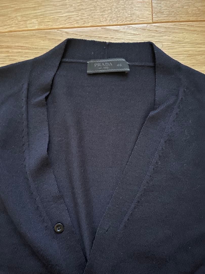 PRADA ネイビー ボタン付きカーディガン 46