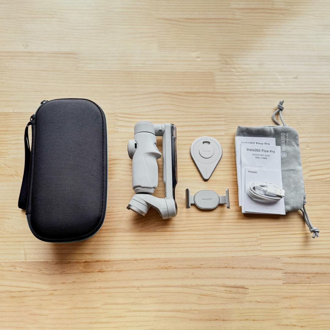 スマートフォン用AI搭載ジンバル Insta360 Flow Pro【中古美品】