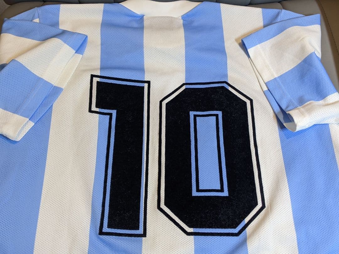 アルゼンチン代表 マラドーナ 1986年 復刻モデル ル・コック