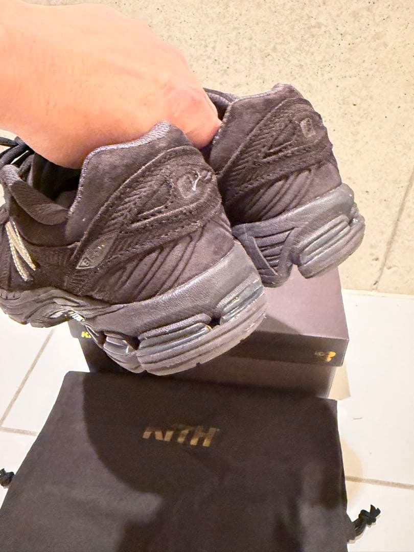 Kith x New Balance 860V2 Espresso 26㎝